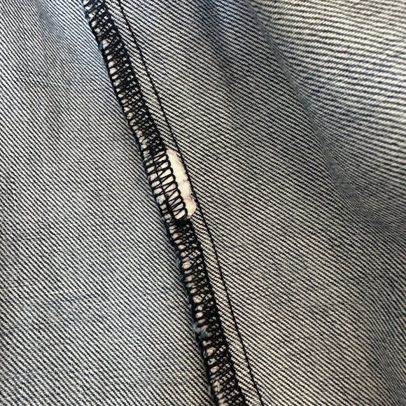 J.Crew Womens Medium Denim Jacket With Button Closures & Chest Pockets M - Picture 6 of 6